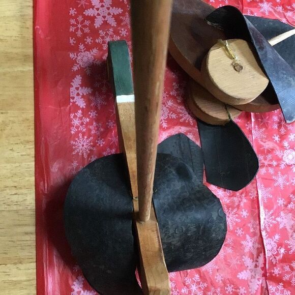 Vintage, handmade flappy duck push toy one needs repairs - Picture 4 of 4